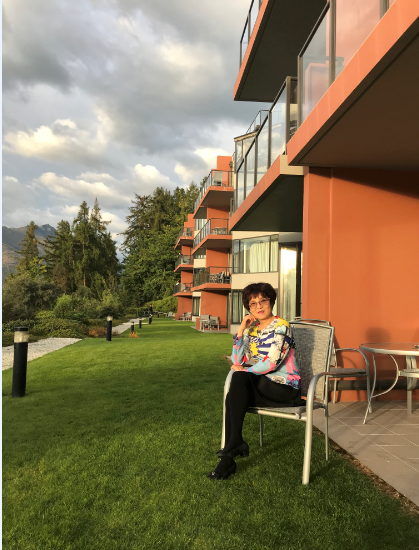 兴祥抗癌明星何老师，看她如何跨越5年期，越活越精彩